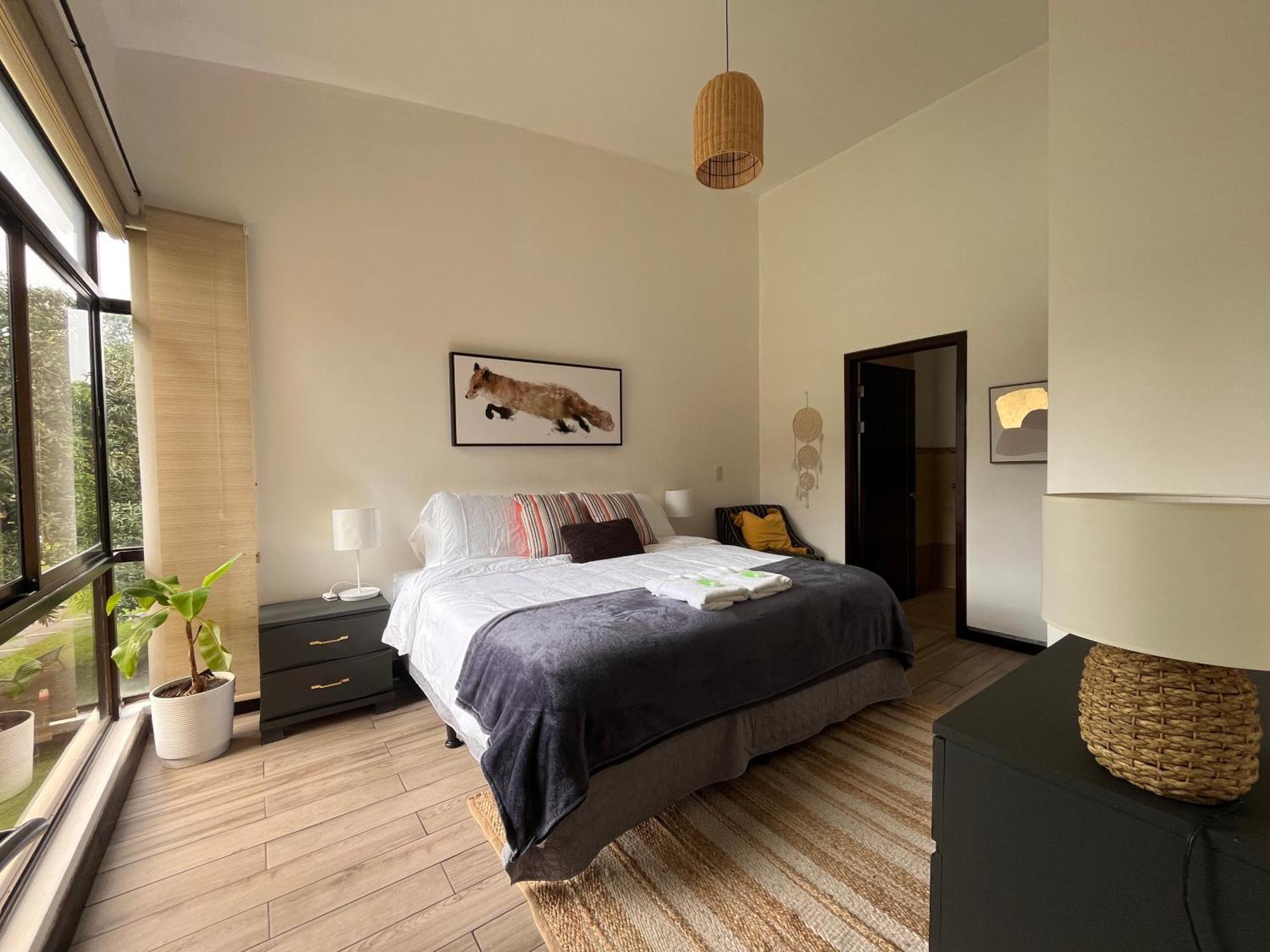 Cr Mariposa Rentals Lakeview Penthouse With Office Space, Pool, Gym, Tennis Santa Ana  Esterno foto